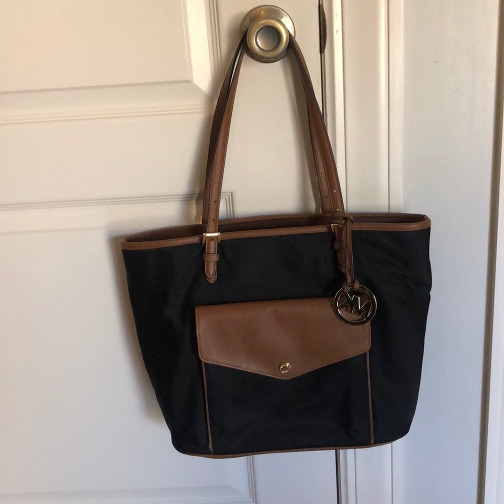 Michael Kors tote